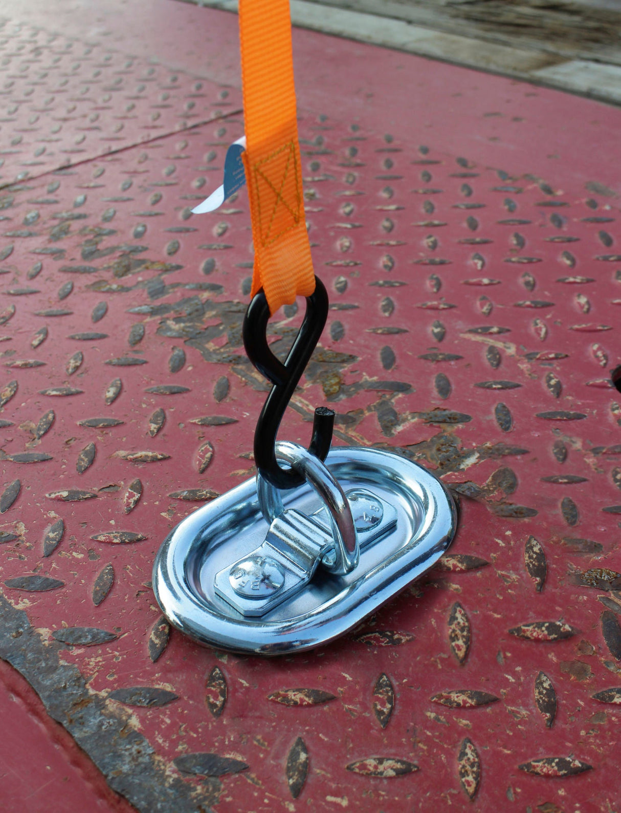 Kerbl Zurrmulde 1135/2270kg 100x145 mm, verzinkt 37604