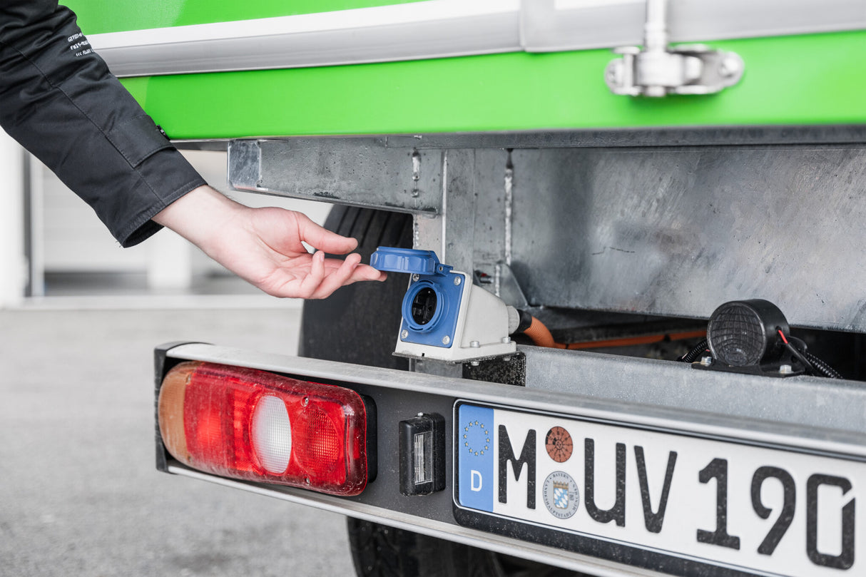 Evum aCar Elektro-Nutzfahrzeug für Kommunen