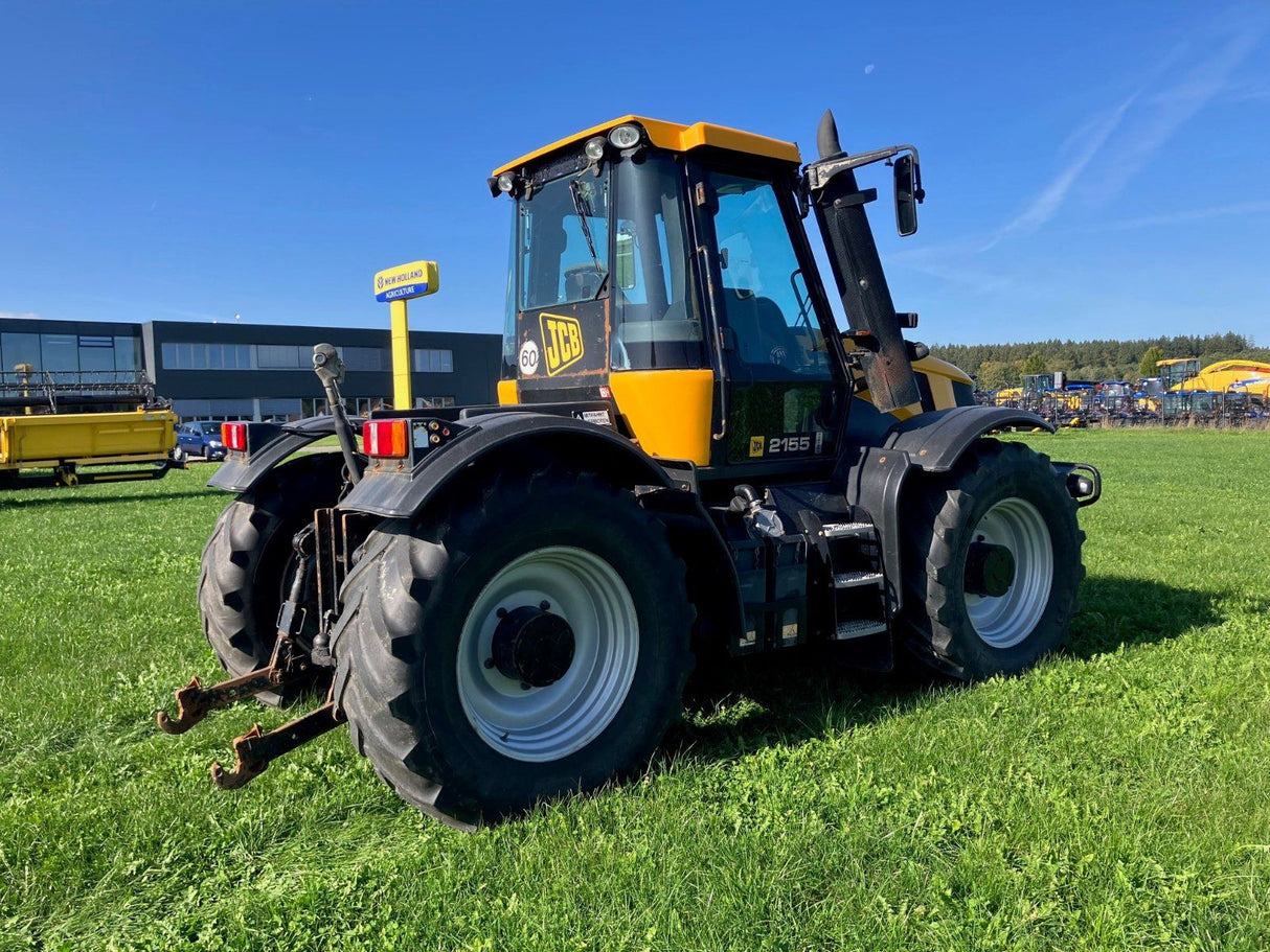 JCB Fastrac 2155 4WS Traktor