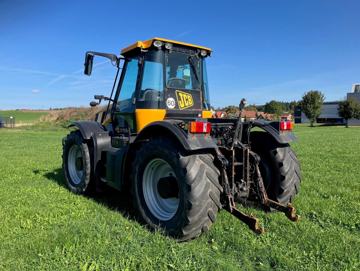 JCB Fastrac 2155 4WS Traktor