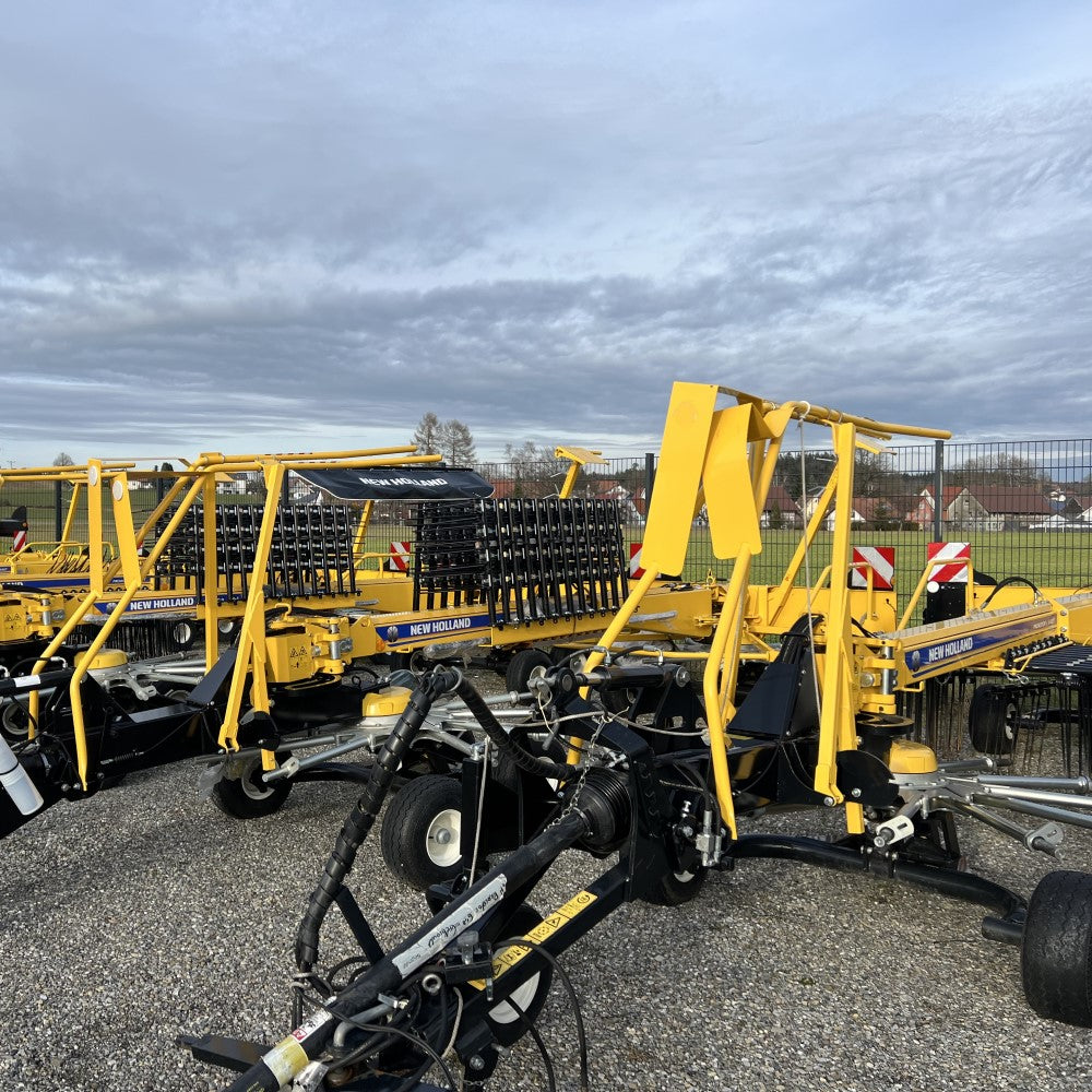 New Holland ProRotor L 640T Schwader