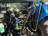 New Holland T5.100S Traktor mit Frontlader im Angebot