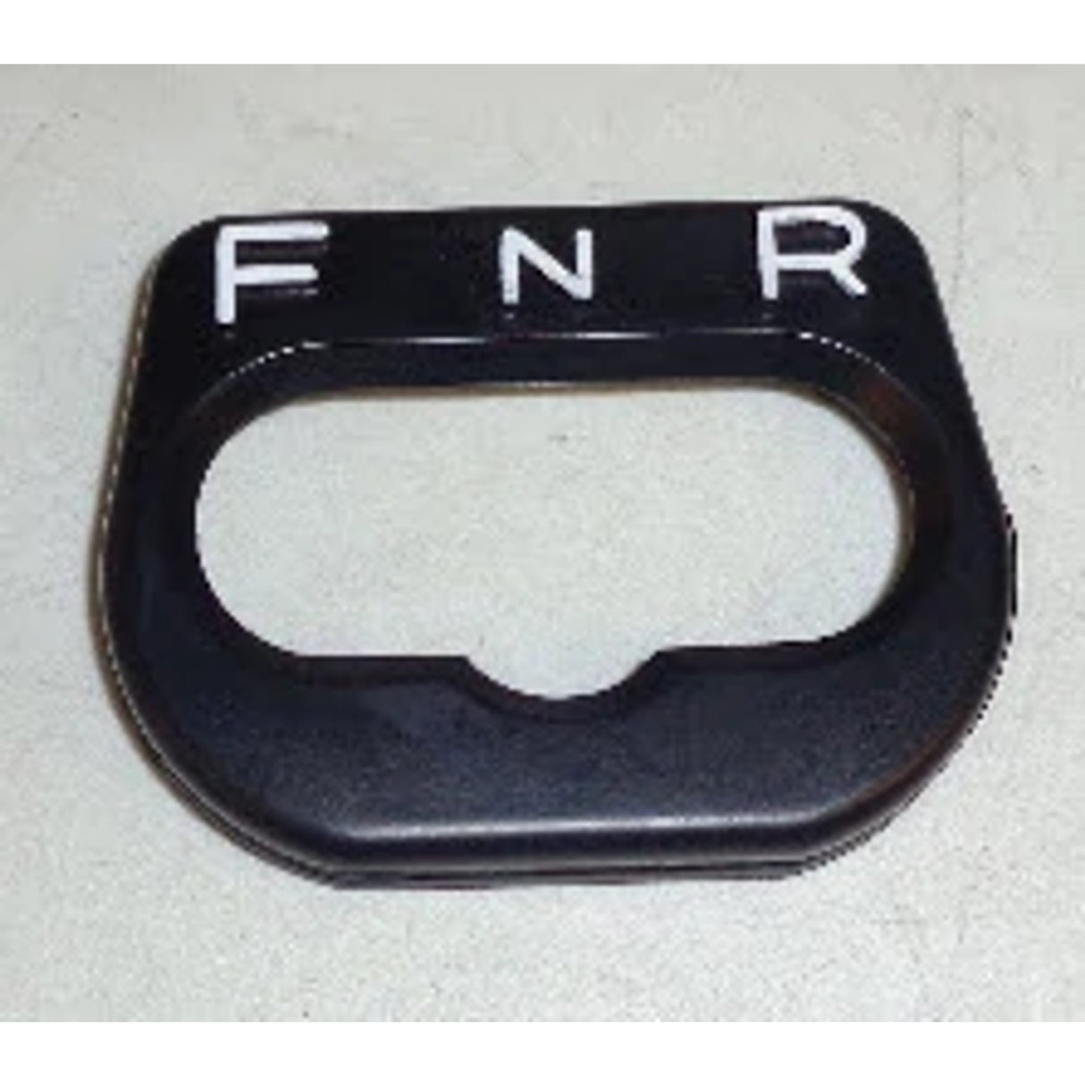 Original New Holland CNH Ersatzteil Nummer SBA398115560 ISOLIERKLOTZ 