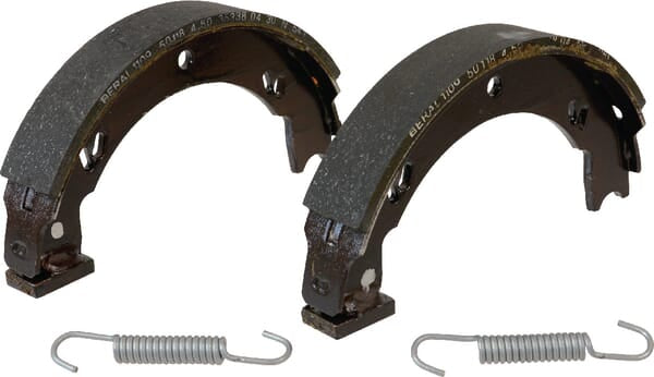 Pair of brake shoes