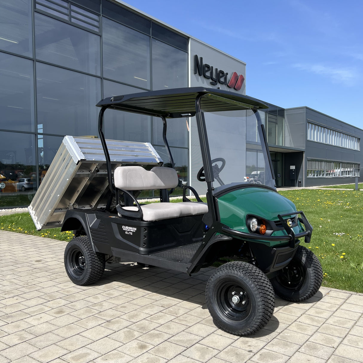 Cushman Hauler PRO X Elektro Golf Cart