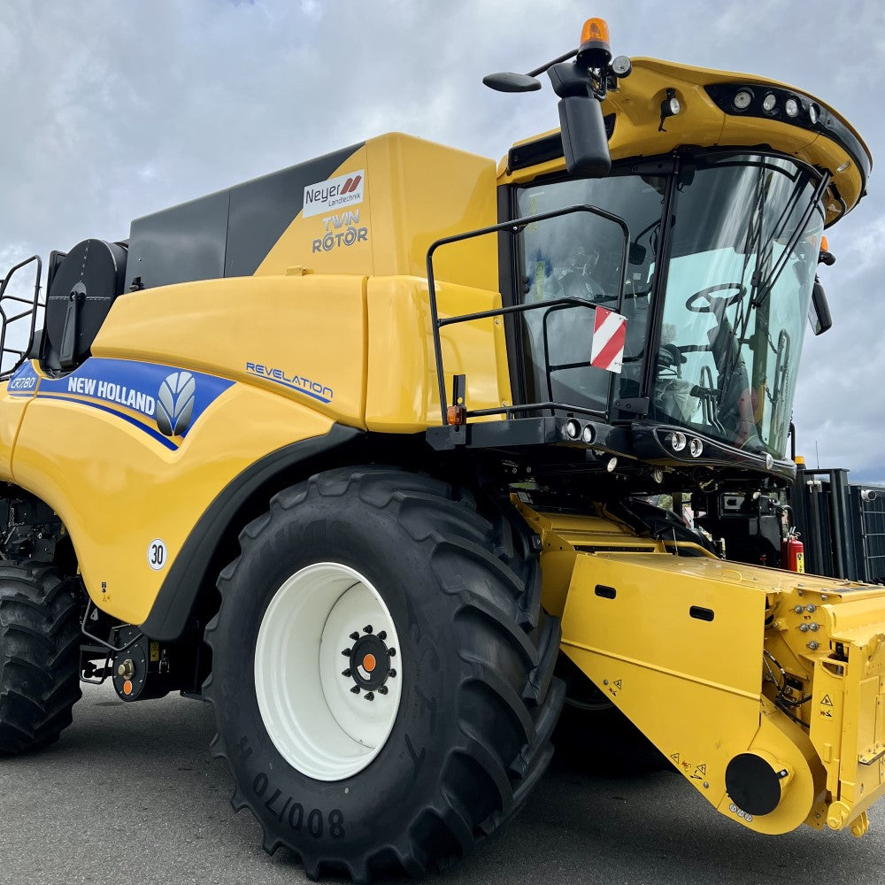 New Holland CR7.80 Revelation Mähdrescher