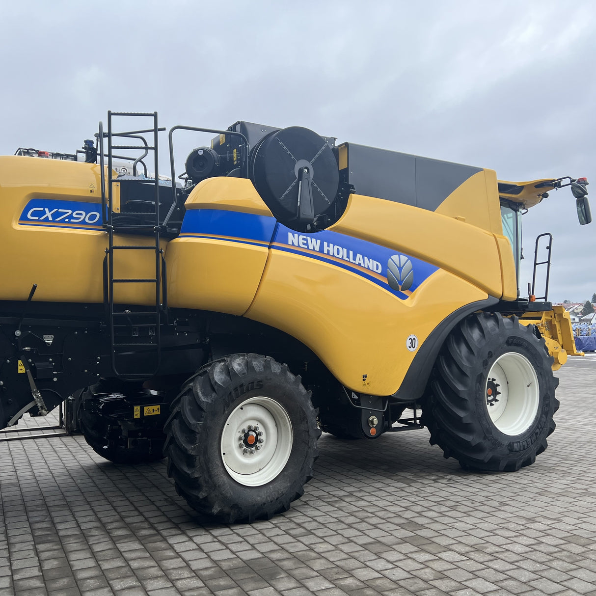 New Holland CX7.90 Mähdrescher