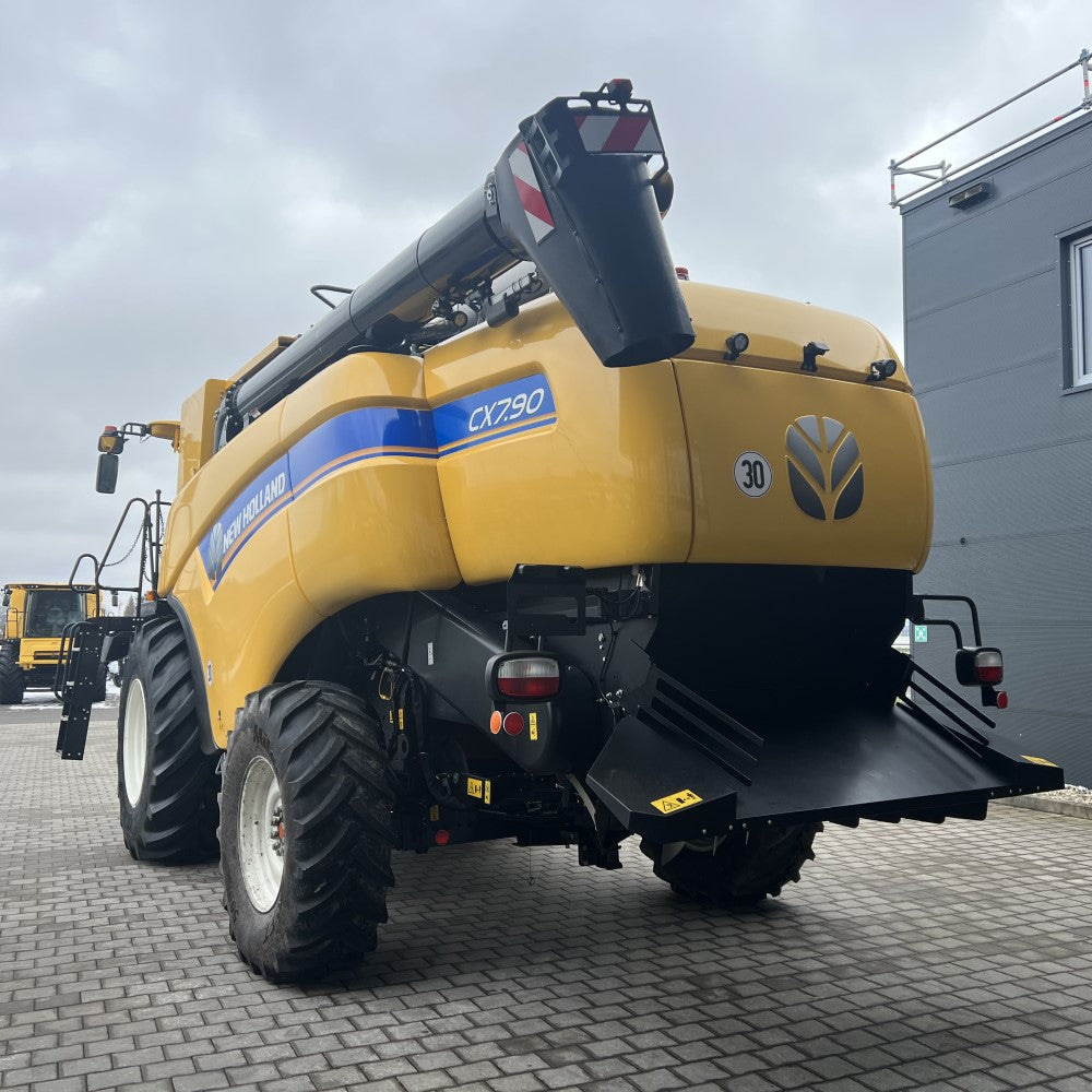 New Holland CX7.90 Mähdrescher