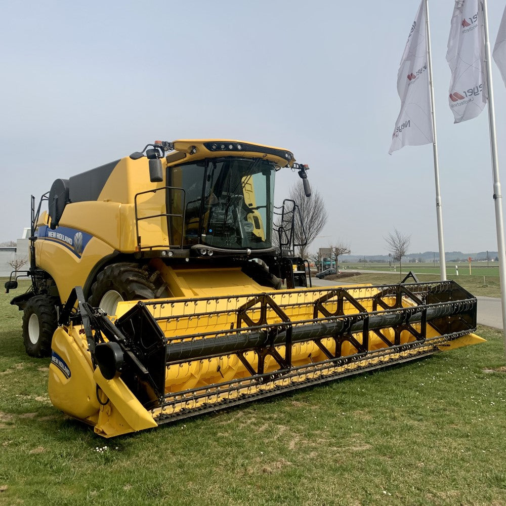 New Holland CX8.70 Mähdrescher