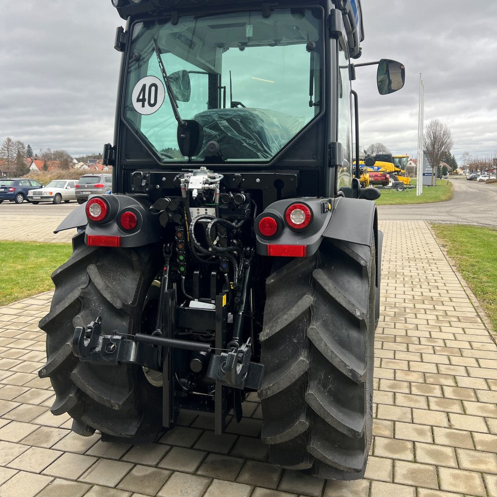 New Holland T4.90 N Traktor