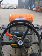 New Holland TM125 Traktor gebraucht Baujahr 2001